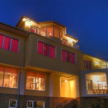 Shipka It Hotel Dış mekan fotoğraf